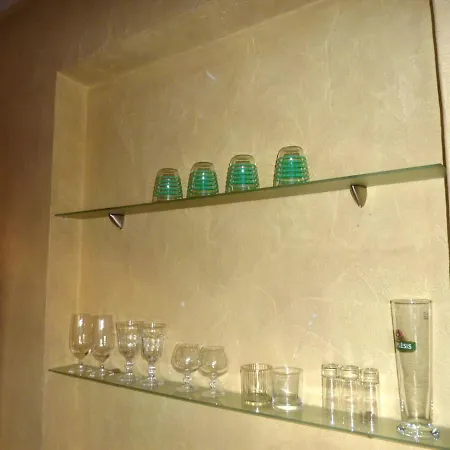 Delux 1 Bedroom In Centre Apartment